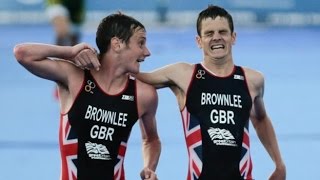 Jonny Brownlee helped over line by brother Alistair [upl. by Eintrok]