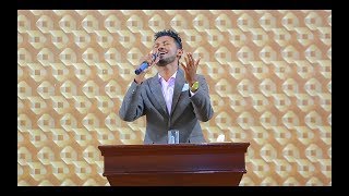 ዕጣዬን የምታጠናይስሐቅ ሰድቅYishak Sedik Live Worship [upl. by Musser753]